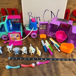 Crayola Scribble Scrubbie Pets Grooming Truck Color Toy 10 Piece Play Set LOT